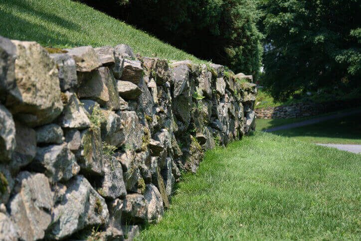 Lynnwood Retaining Wall Contractors