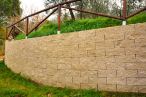 purpose of retaining wall