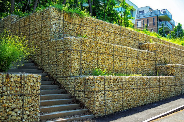 Hiring Retaining Wall Contractors