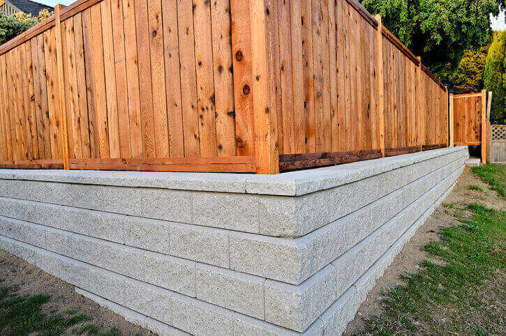 best material for retaining wall