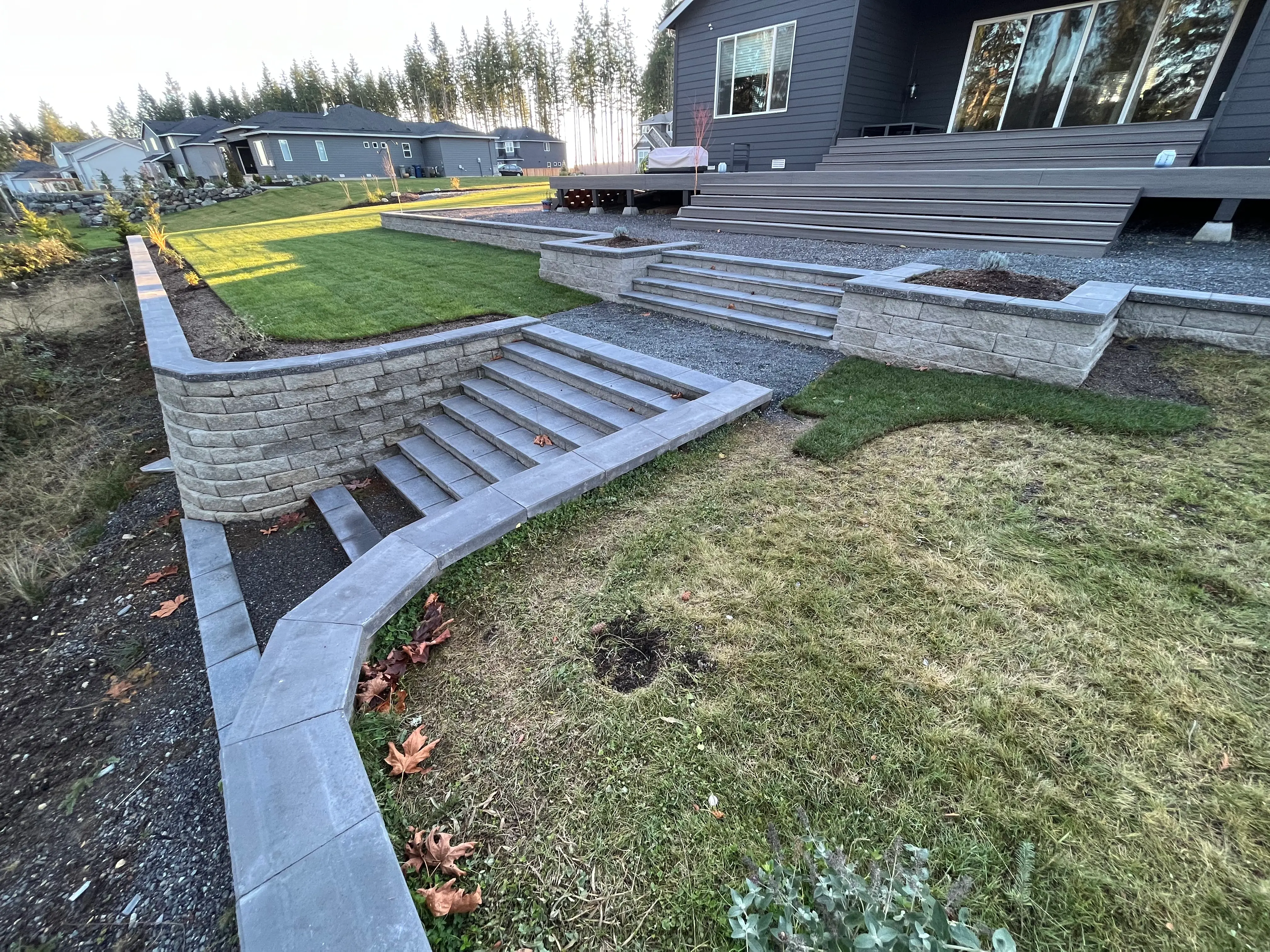 Shoreline Retaining Wall Contractor