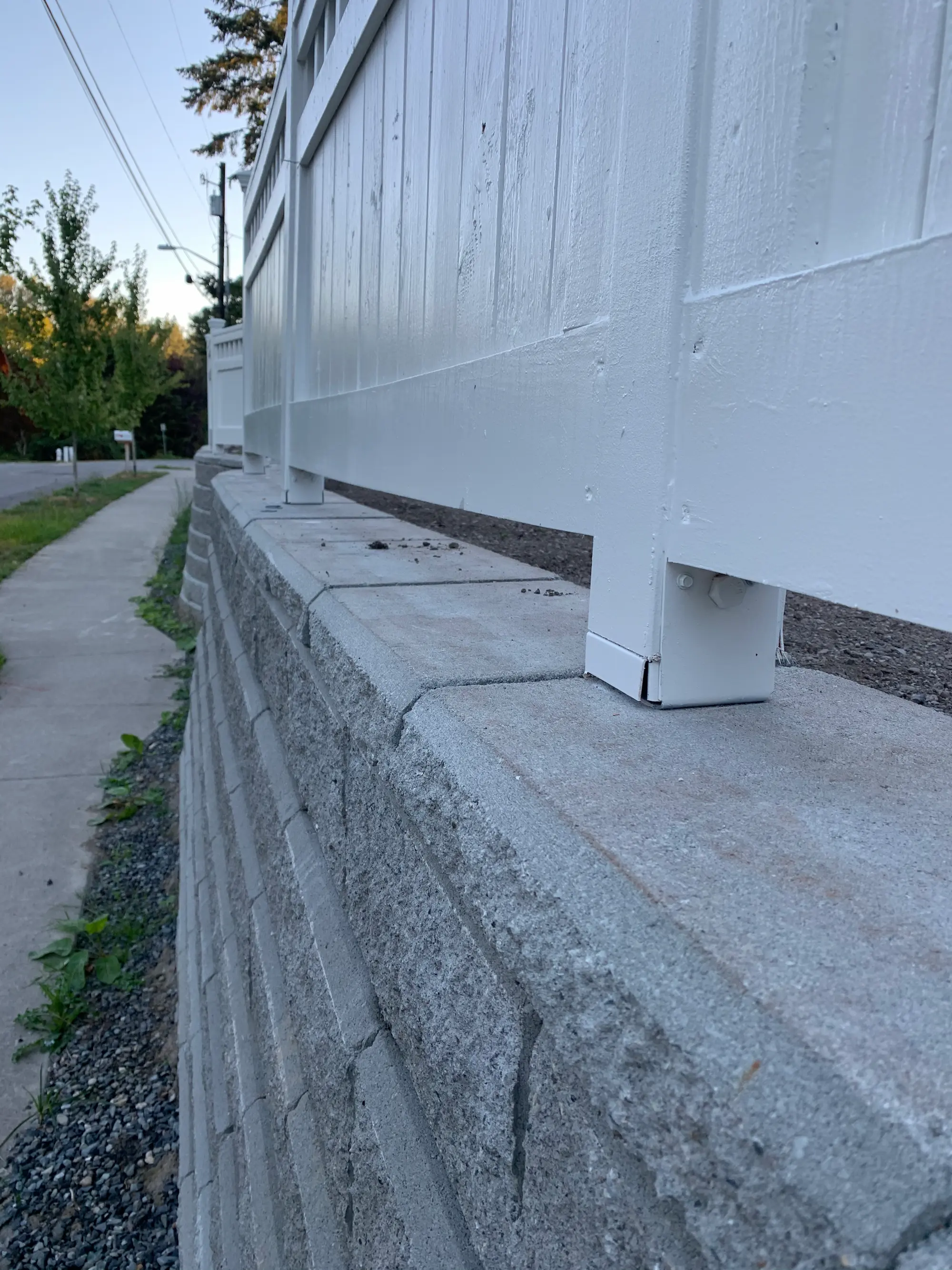 Aluminum Fence Installation & Metal Fence Installation