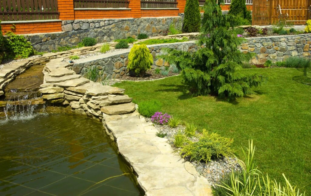 Modern Water Feature Designs